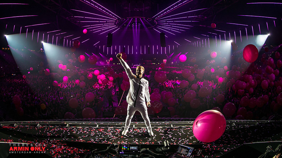 Armin Van Buuren bringt 80.000 Fans aus 97 Ländern zusammen