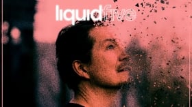 Musikvideo: 'liquidfive - Falling Apart'