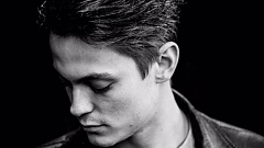 Julian Jordan - A Thousand Miles